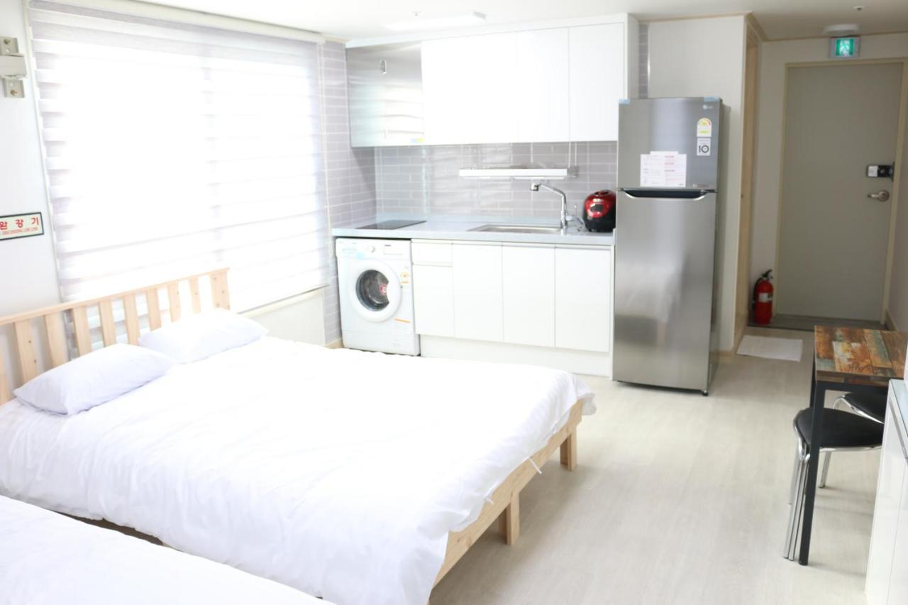 Big Apartment *